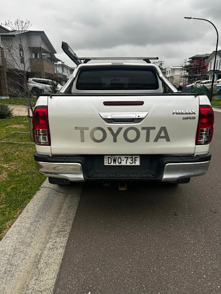 2018 Toyota Hilux SR5 Dual Cab