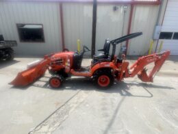 2021 Kubota BX23S Tractor Loader Backhoe 4WD